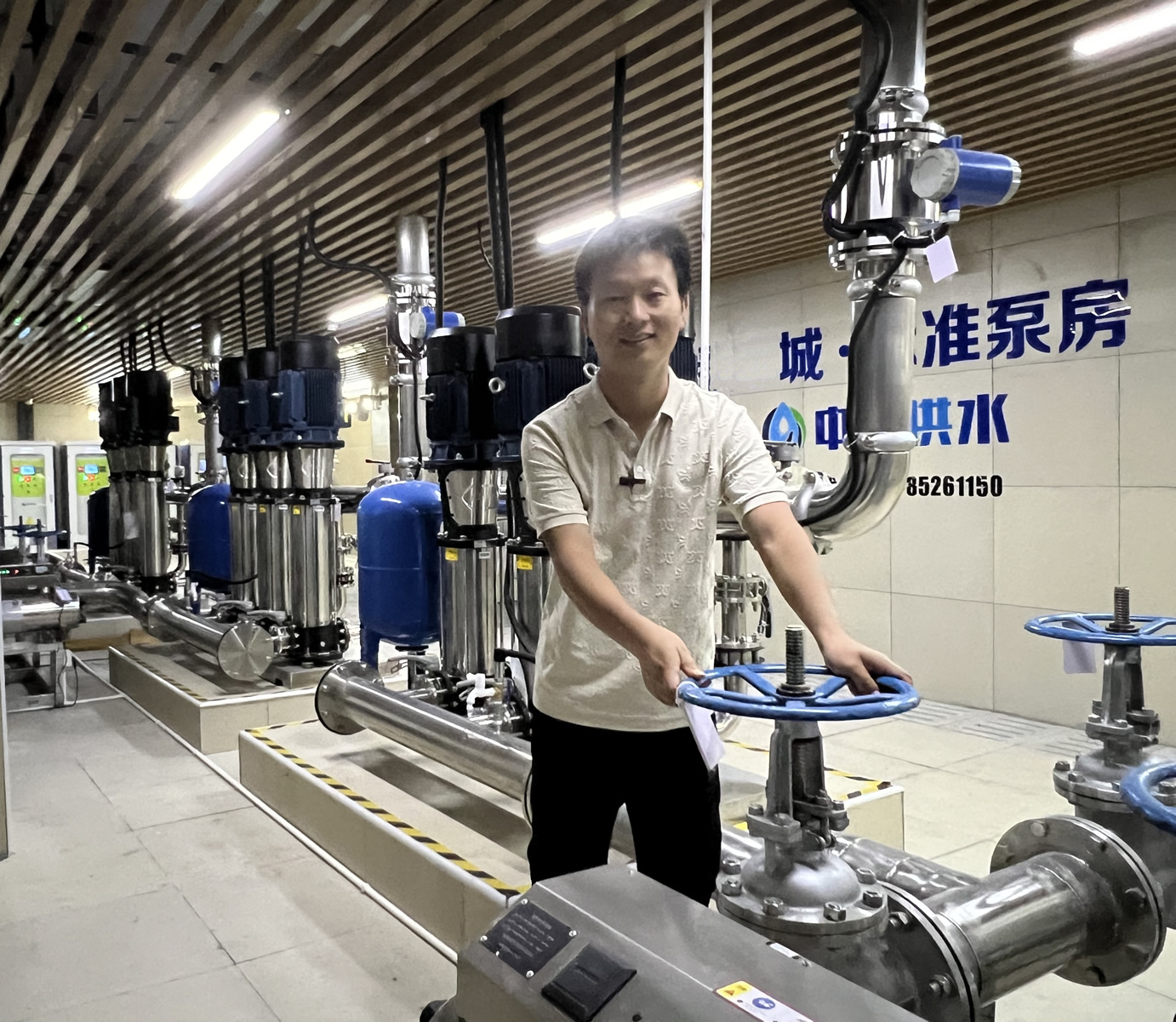 水箱式無負壓變頻給水設備 水箱式無負壓變頻給水設備