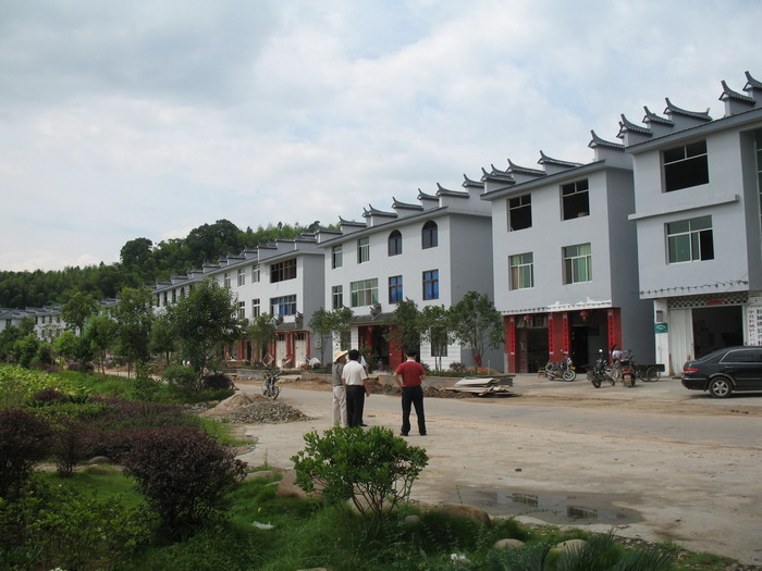 尤溪縣小城鎮(zhèn)建設(shè)部采購(gòu)5.5KW三用一備無塔給水設(shè)備一套